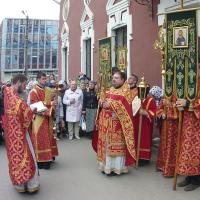 4 мая 2014 года, в Неделю 3-ю по Пасхе, святых Жен-Мироносиц, в храме святого пророка Иоанна Предтечи прошли воскресные богослужения