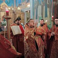 19 апреля, в Неделю Антипасхи (в греческом языке «анти-» в смысле «отражение», «продолжение» Пасхи), апостола Фомы, или, по народному, Красную Горку, в храме святого пророка Иоанна Предтечи в Калуге были совершены богослужения воскресного дня. Накануне вечером собором духовенства было совершено всенощное бдение, предстоял настоятель храма, игумен Мефодий (Пронькин).