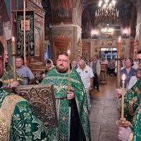 23 августа, Неделя 12-я по Пятидесятнице, Калужская земля чтит своего заступника святого блаженного Лаврентия, Христа ради юродивого. В храме святого пророка Иоанна Предтечи почтили святого праздничными богослужениями - всенощным бдением с литией и литургией. Всенощное бдение возглавил настоятель храма, игумен Мефодий (Пронькин).
